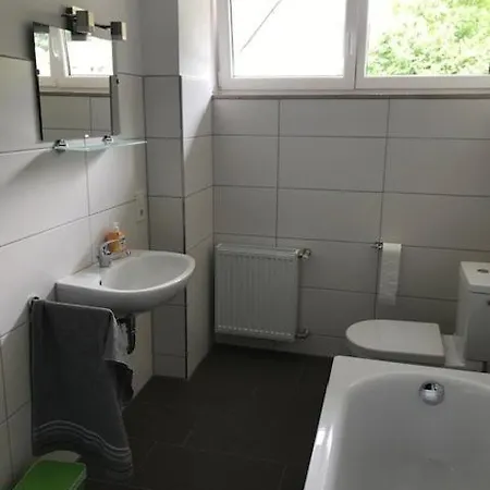 Lägenhet Moebliertes Wohnen Auf Zeit Im *